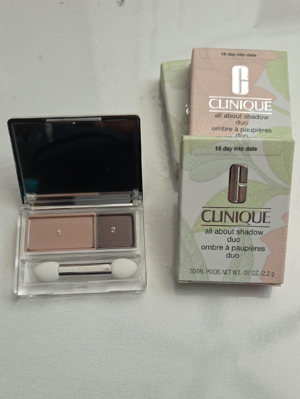 Clinique Eyeshadow Duo — Soft Beige & Cool Taupe